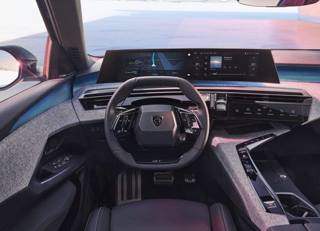 Peugeot E-3008 i 3008 HYBRID cena