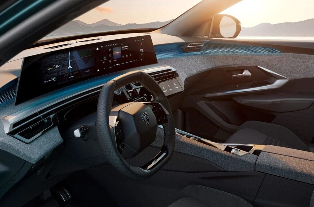 samochód elektryczny Peugeot E-3008 i 3008 HYBRID cennik wyposażenie