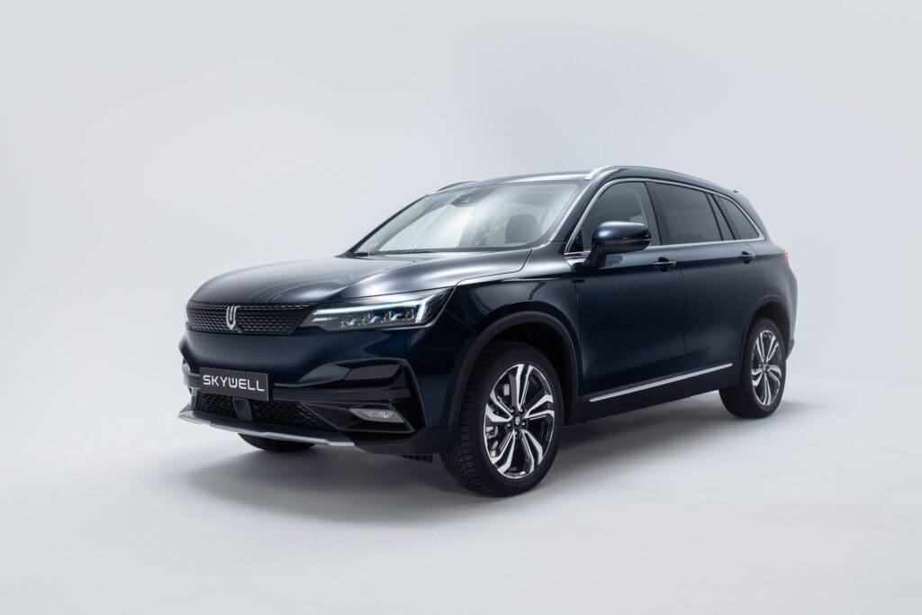 Skywell ET5 chińskie marki auta