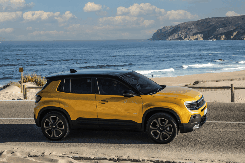 jeep avenger e-hybrid 2024