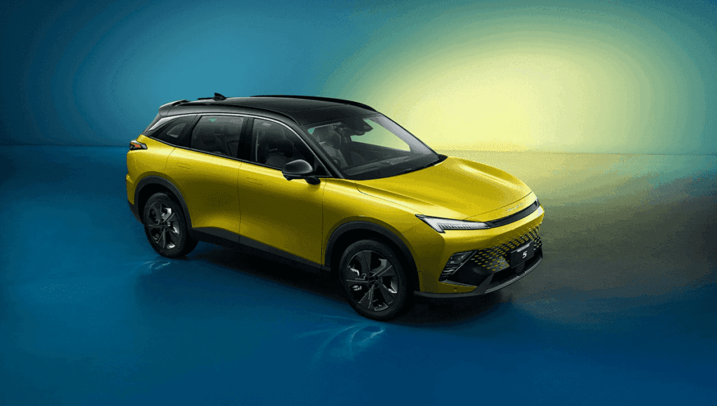 BAIC Beijing 5