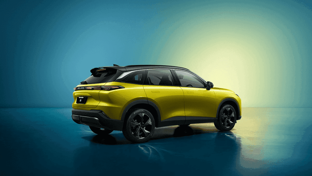BAIC Beijing 5
