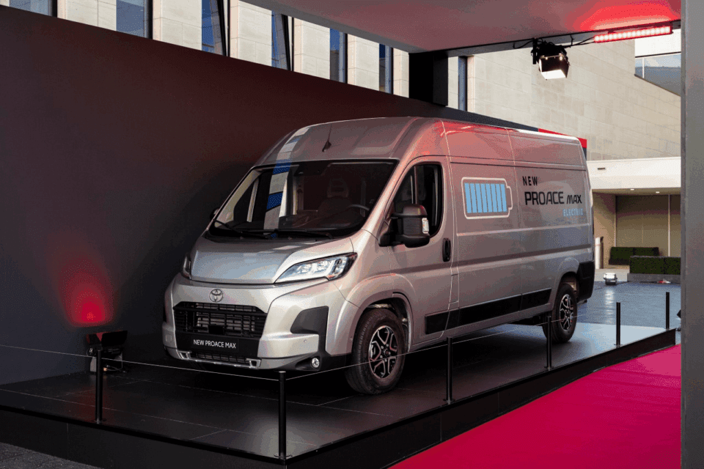Toyota bez silników spalinowych do 2024 roku