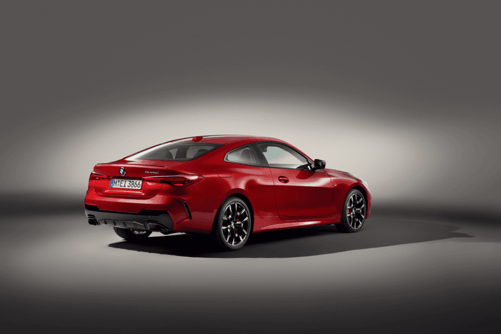BMW 4 Coupe BMW 4 Cabrio