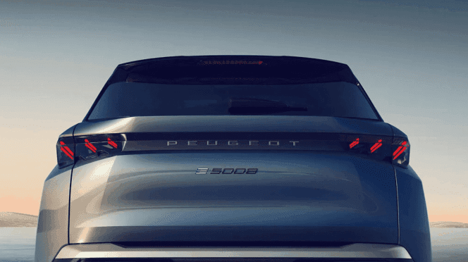 peugeot e-5008