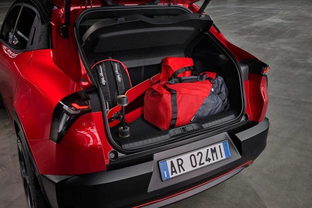 Alfa Romeo Milano 2024