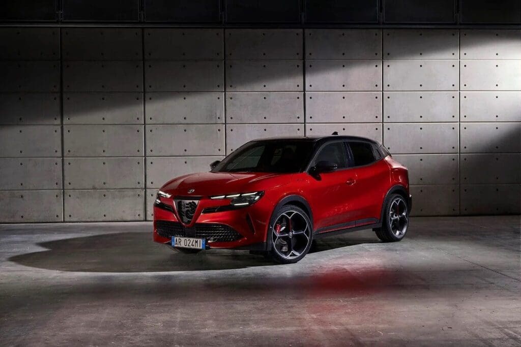 Alfa Romeo Milano 2024