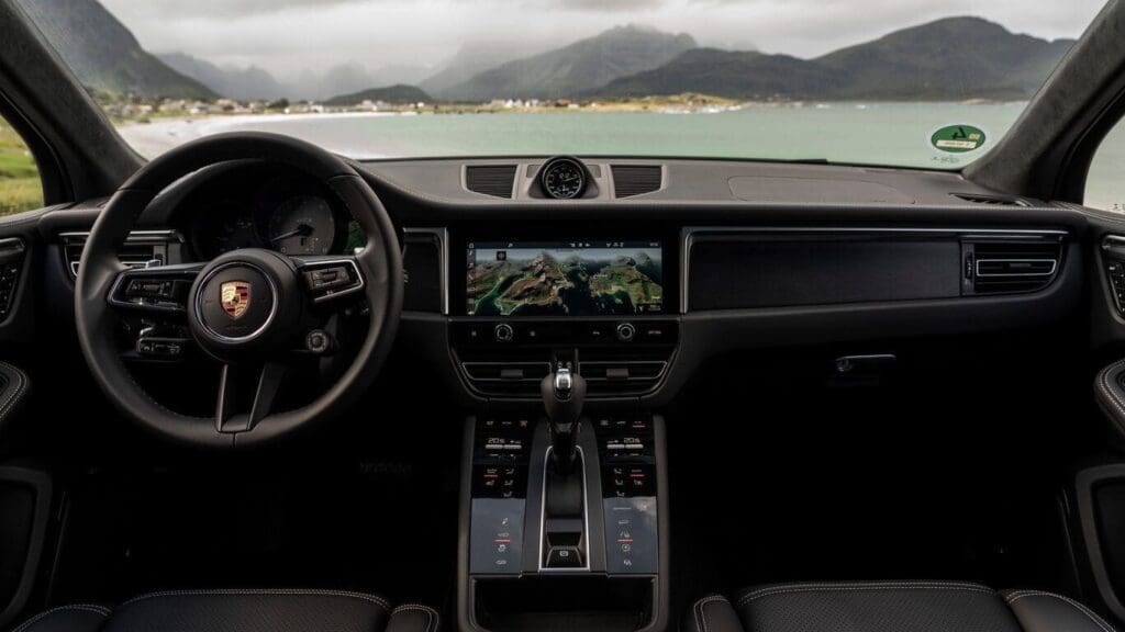 Porsche Macan 2024
