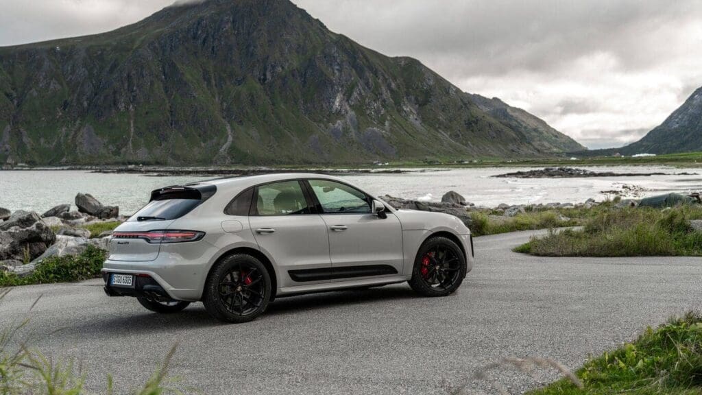 Porsche Macan 2024