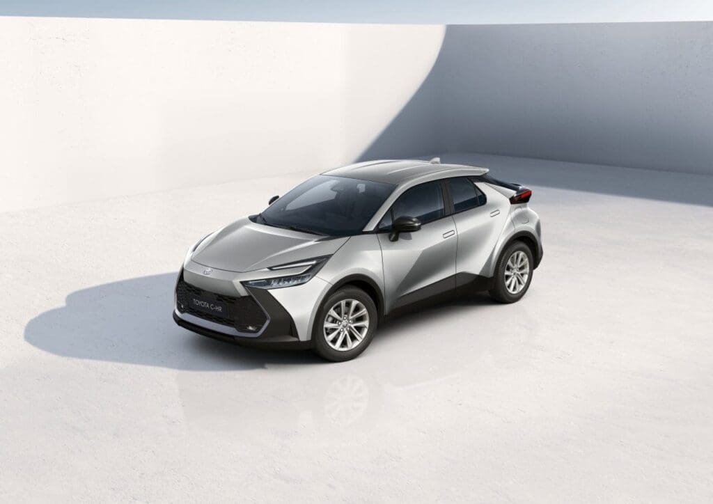 Toyota c-hr plug-in wersja Comfort Plus cennik
