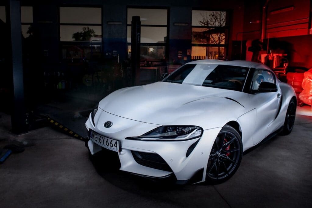 Toyota lakier samochodowy 2024