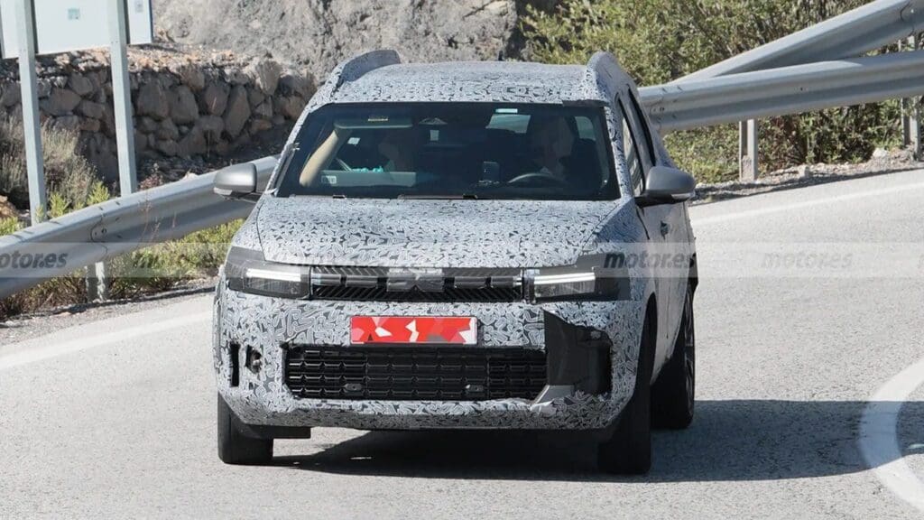 Dacia Bigster 2025 SUV 7 miejsc samochód terenowy