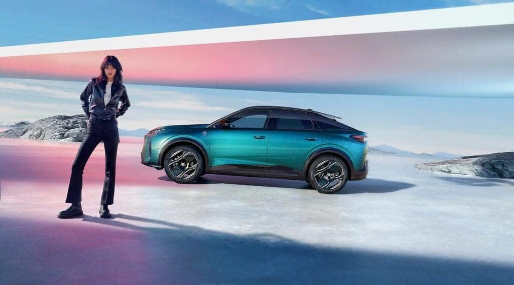 Peugeot E-3008 i 3008 HYBRID cena
