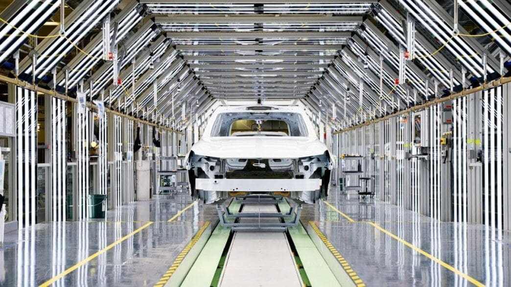 Volvo EX90 Elektryczny SUV produkcja