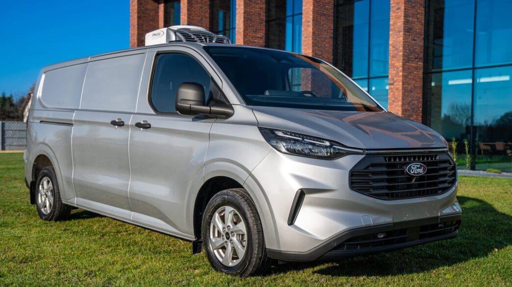 Ford Transit Custom z zabudową izotermiczną