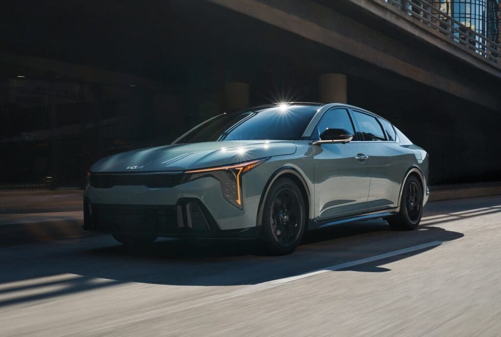 Kia K4 jak Kia Ceed