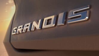 Mitsubishi Grandis 2025