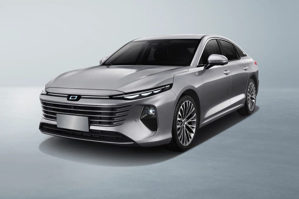 liftback Bestune B70