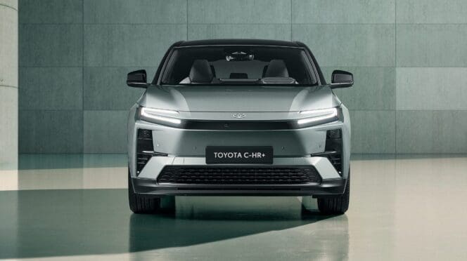 elektryczna Toyota C-HR plus