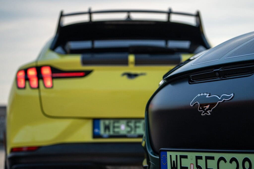 elektryczny SUV Mustang Mach-E 2025