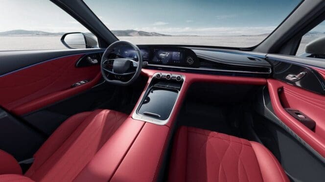 SUV Omoda 9 Super Hybrid