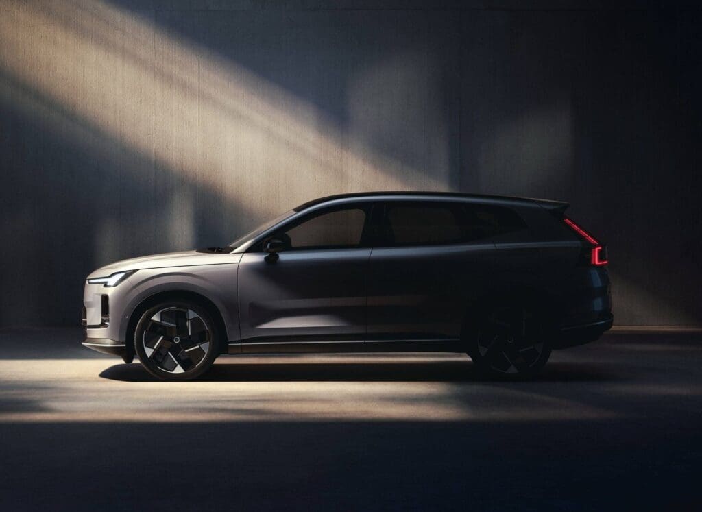 Volvo XC70 jako hybryda plug-in