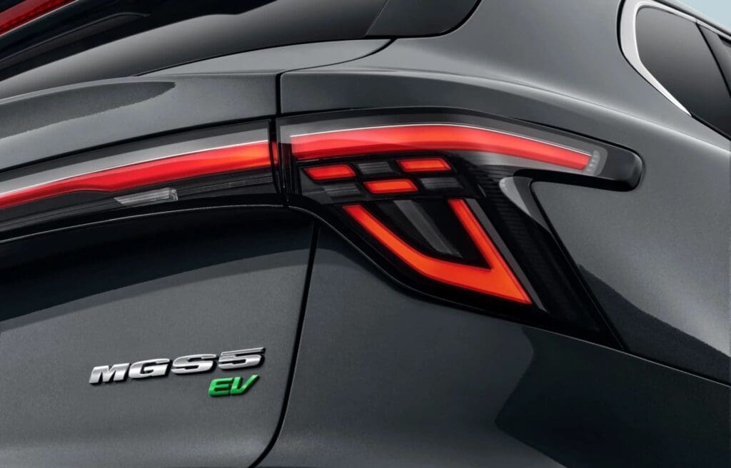 nowy SUV MGS5 EV 2025