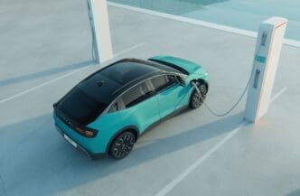 Elektryczny Nissan Leaf 2025