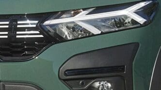 Dacia C-Neo na zdjęciu