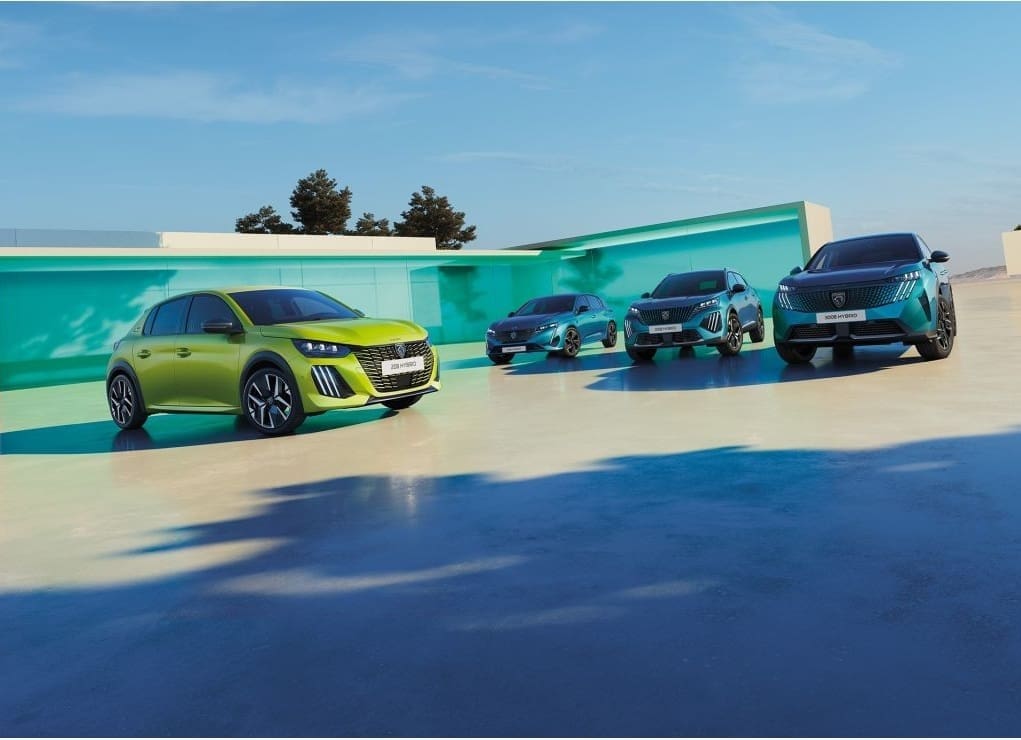 nowe poziomy wyposażenia w samochodach Peugeot