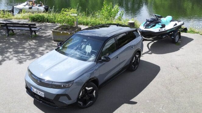 Opel Grandland Electric AWD