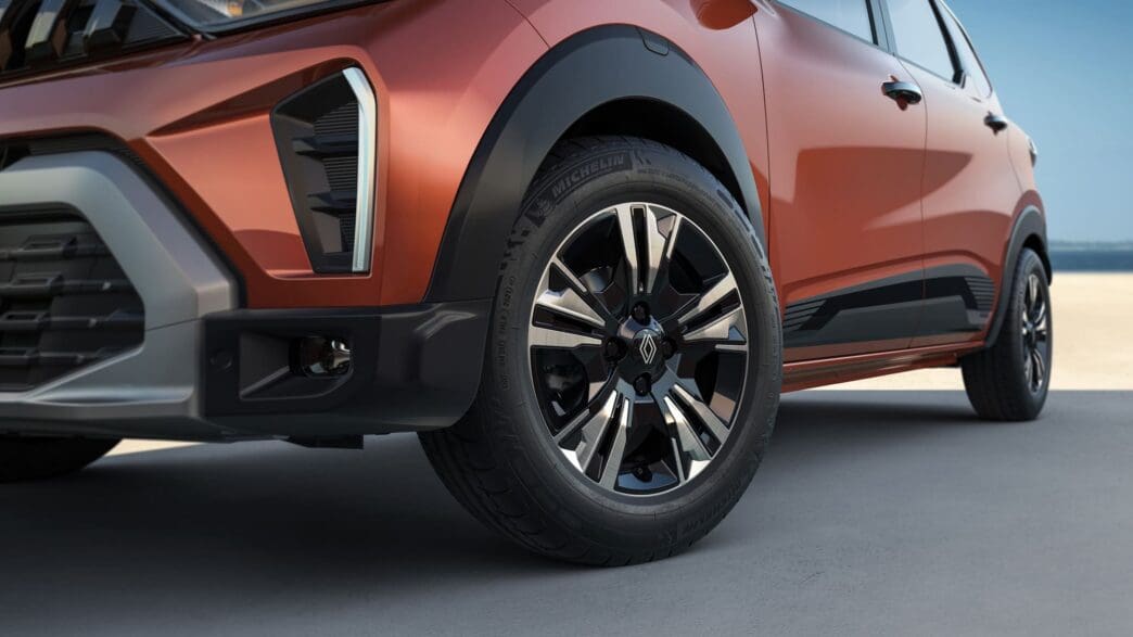 Nowy Renault Triber 2025