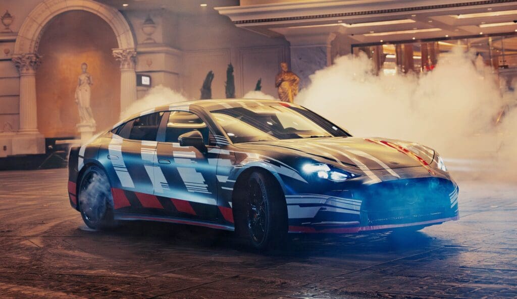 premiera sportowego Mercedesa AMG GT