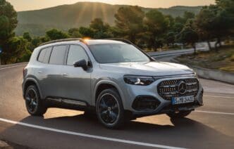 nowy Mercedes GLB 2026
