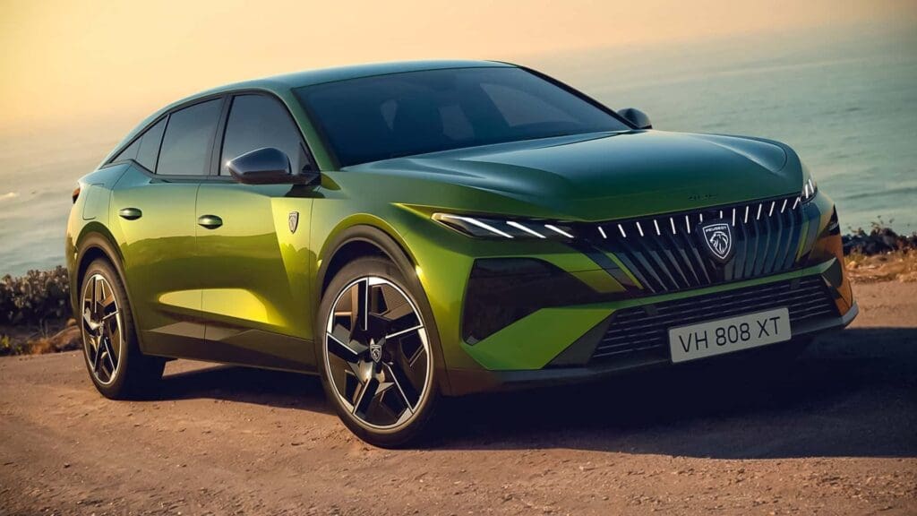 Hybrydowy Peugeot 408, elektryczny Peugeot E-408, źródło: Peugeot