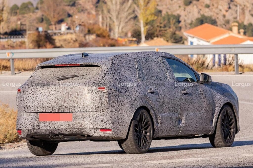 premiera Dacii C-Neo 2026