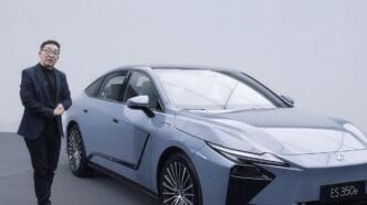 przedsprzedaż nowego Lexusa ES 2026