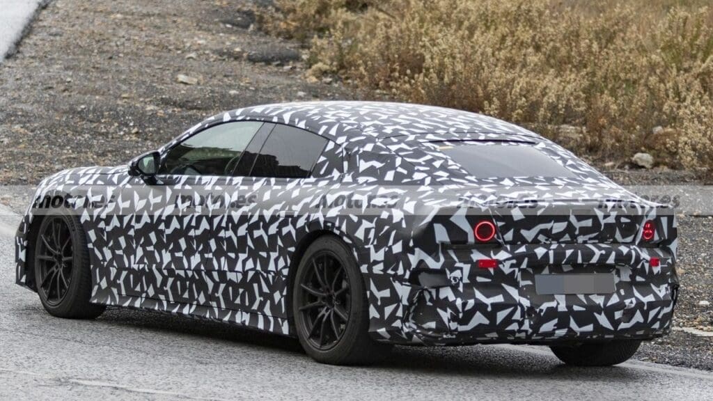 Mercedes-AMG GT sedan