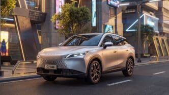 ile kosztuje OMODA 7 Super Hybrid