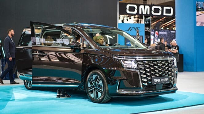 JAC Motors zaprezentowała dwa nowe modele