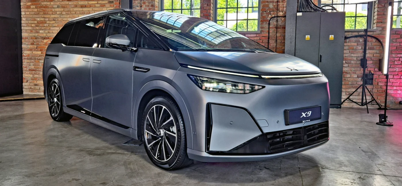XPeng x9 luksusowy van
