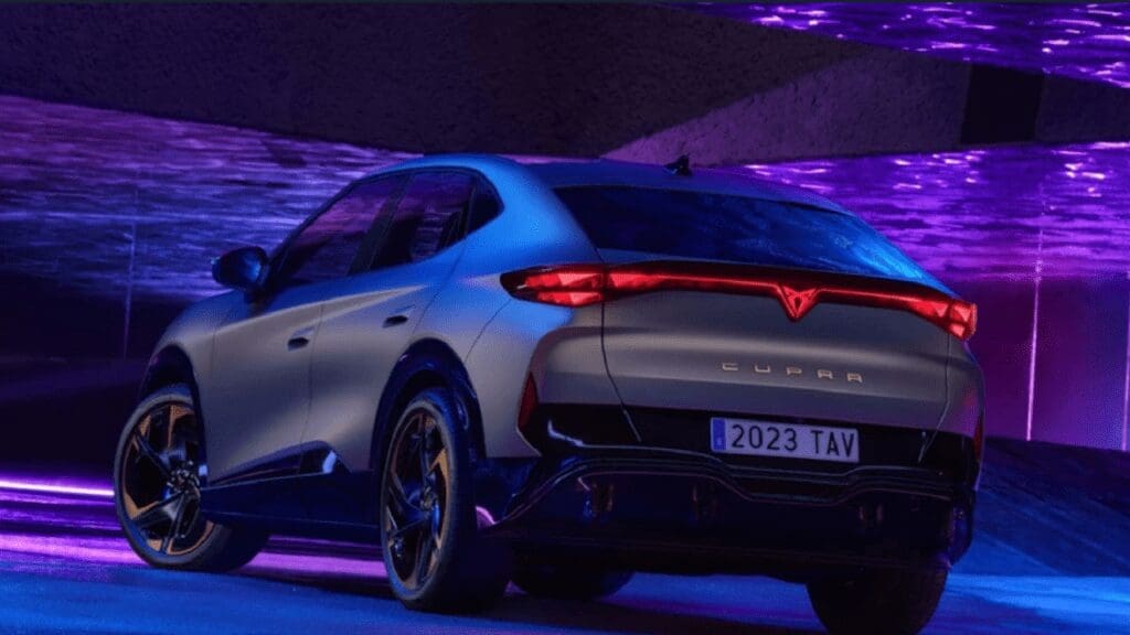 Cupra Tavascan tył