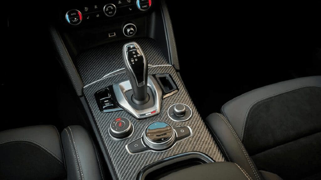 alfa romeo Giulia 2024