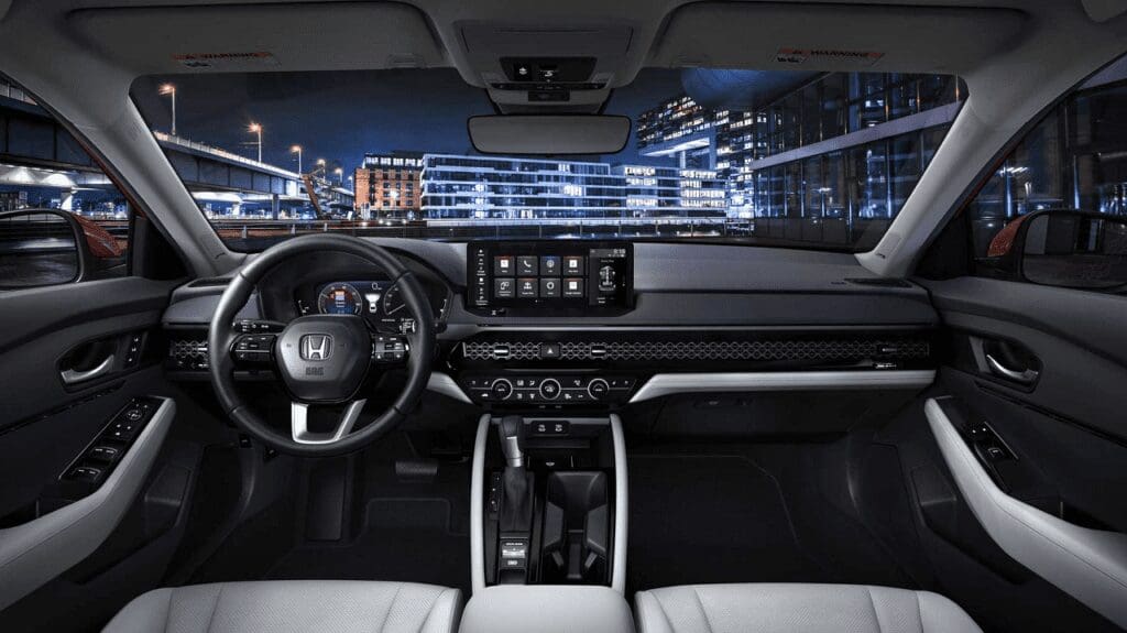 Honda Accord 2023 wnętrze