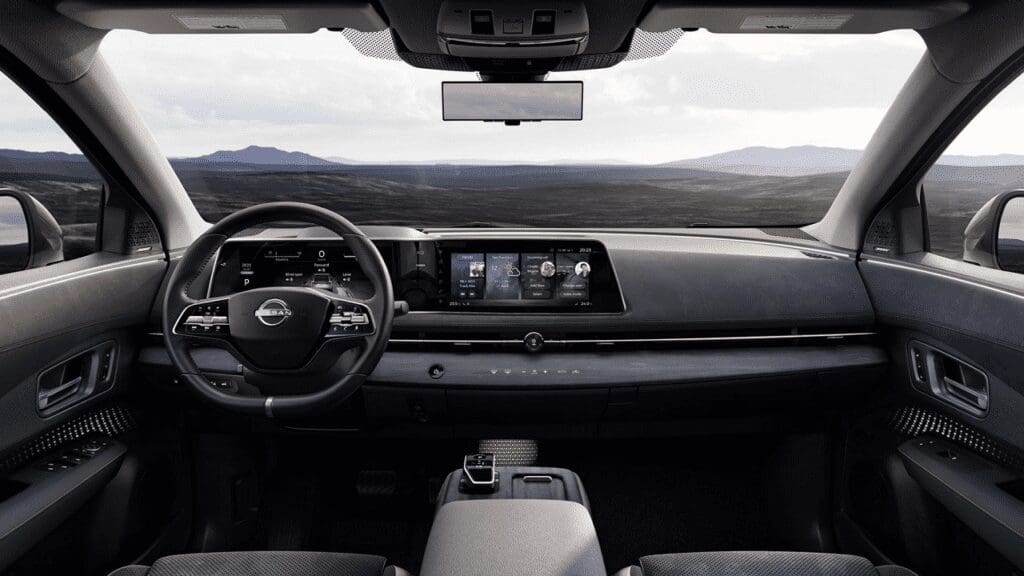 Nissan Ariya wnętrze