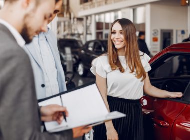 Jak sprawdzić samochód przed zakupem