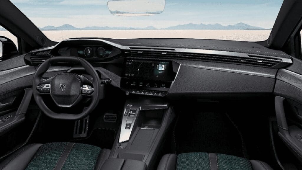 Peugeot e308 wnętrze