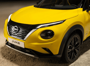 Nissan Juke żółty 2024