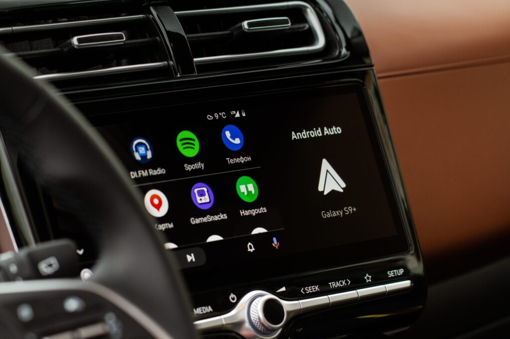 android auto aplikacja nawigacja muzyka