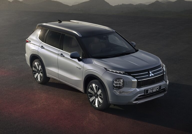 Rusza sprzedaż Mitsubishi Outlander 2025